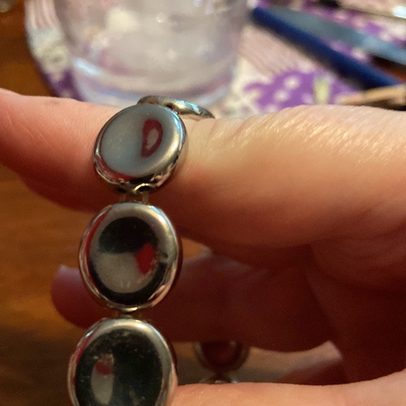 Vintage silver disc bracelet in EUC - Picture 3 of 4